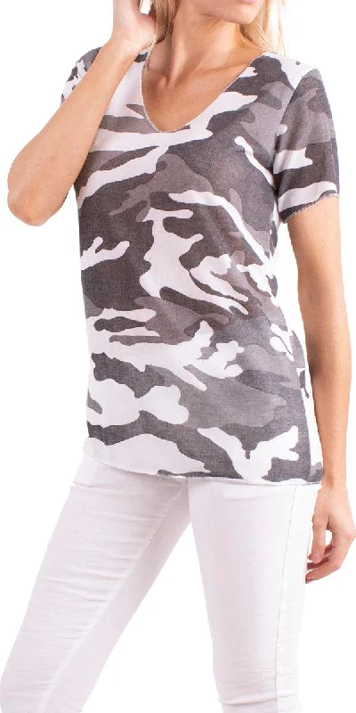 Apuma Camo Top