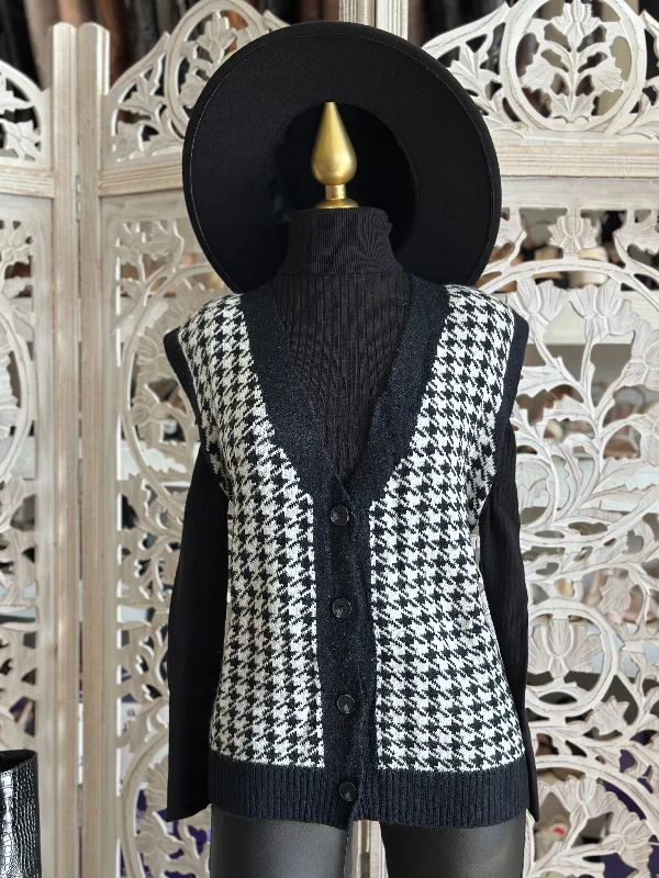 Houndstooth Sweater Vest