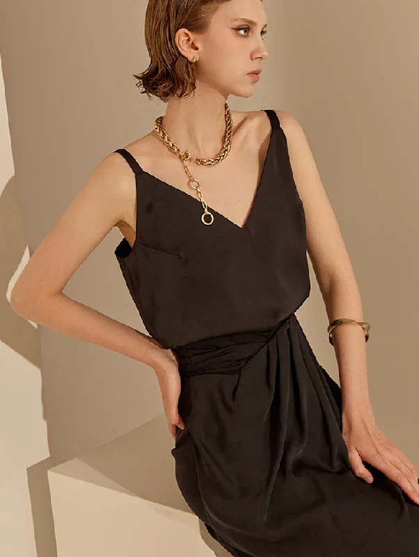 B9159 V-neck Sleeveless Blouse